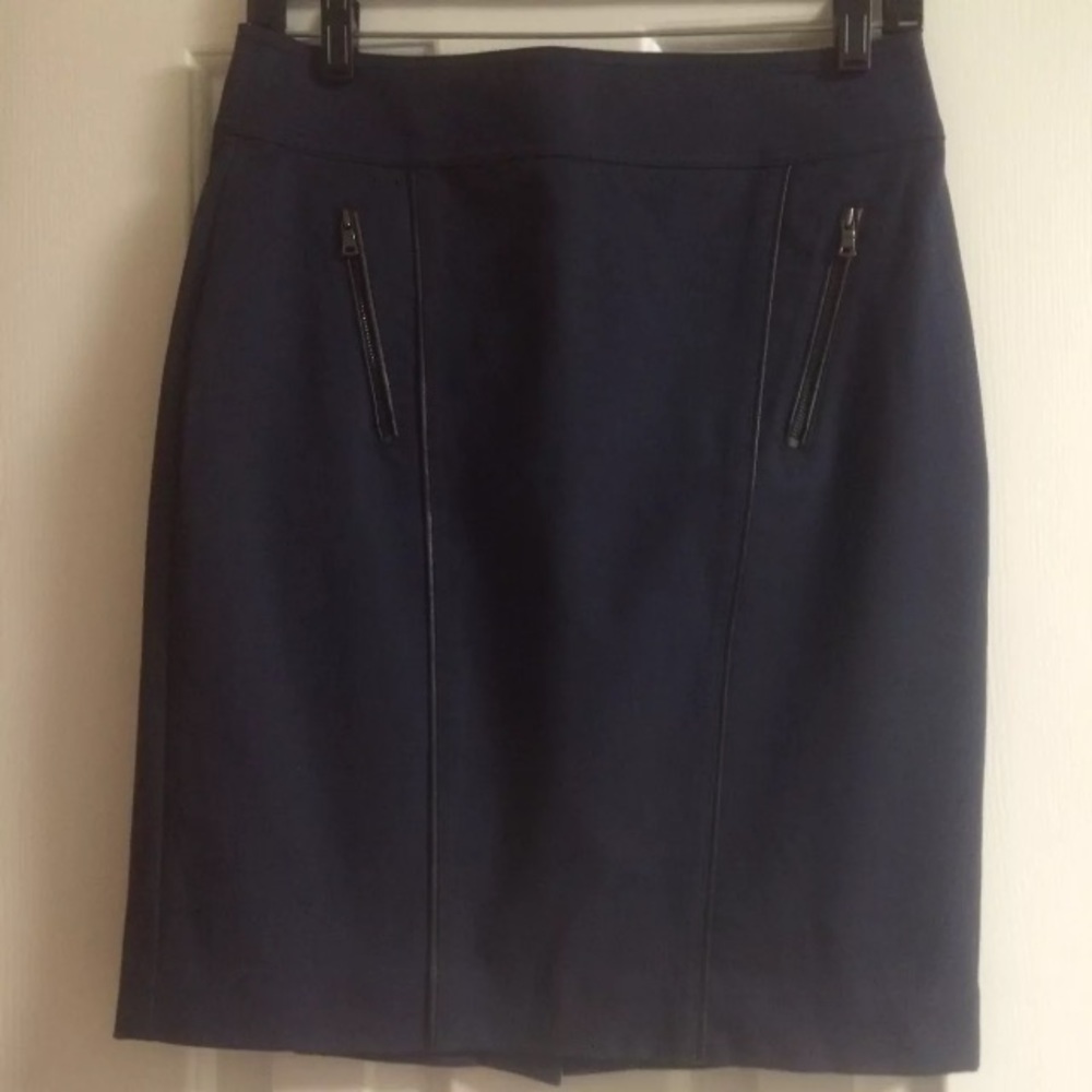 ANN TAYLOR PENCIL SKIRT NAVY